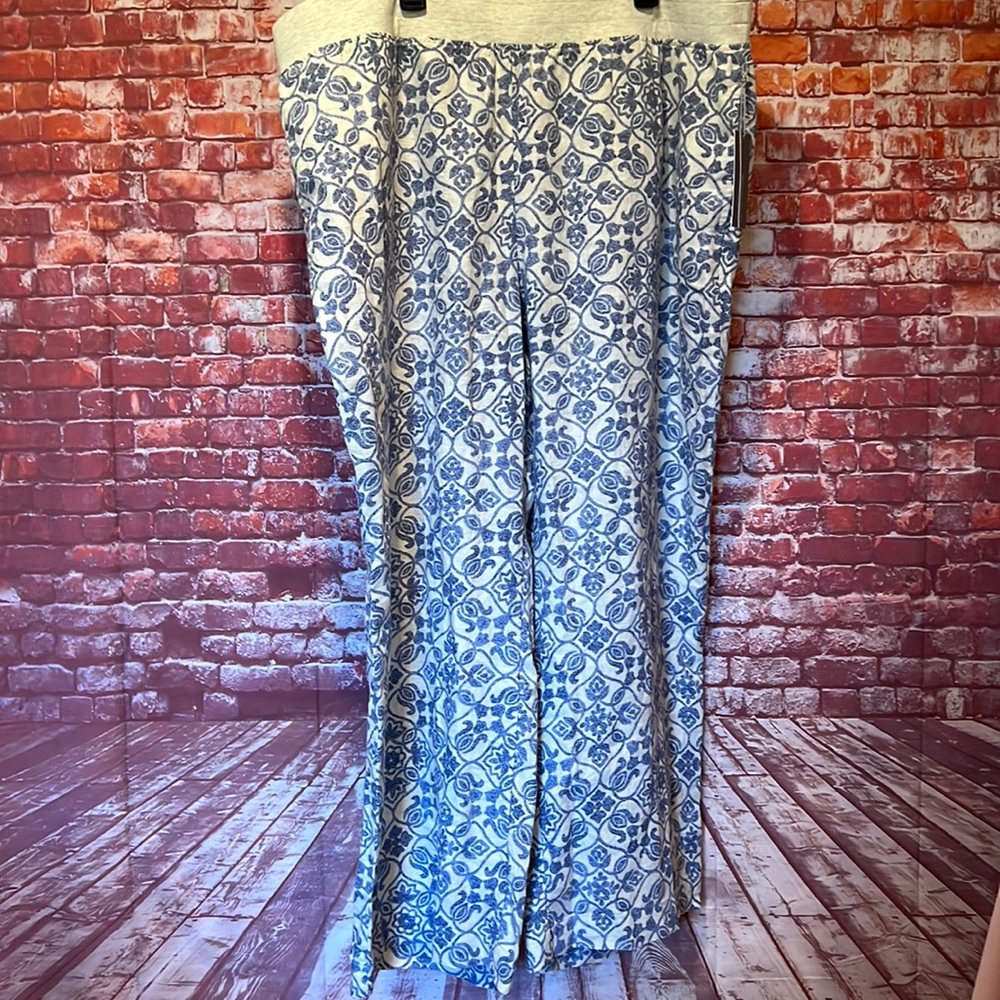 Brand New Size 3X NWT Soft Surroundings. Beautiful Linen Pants!